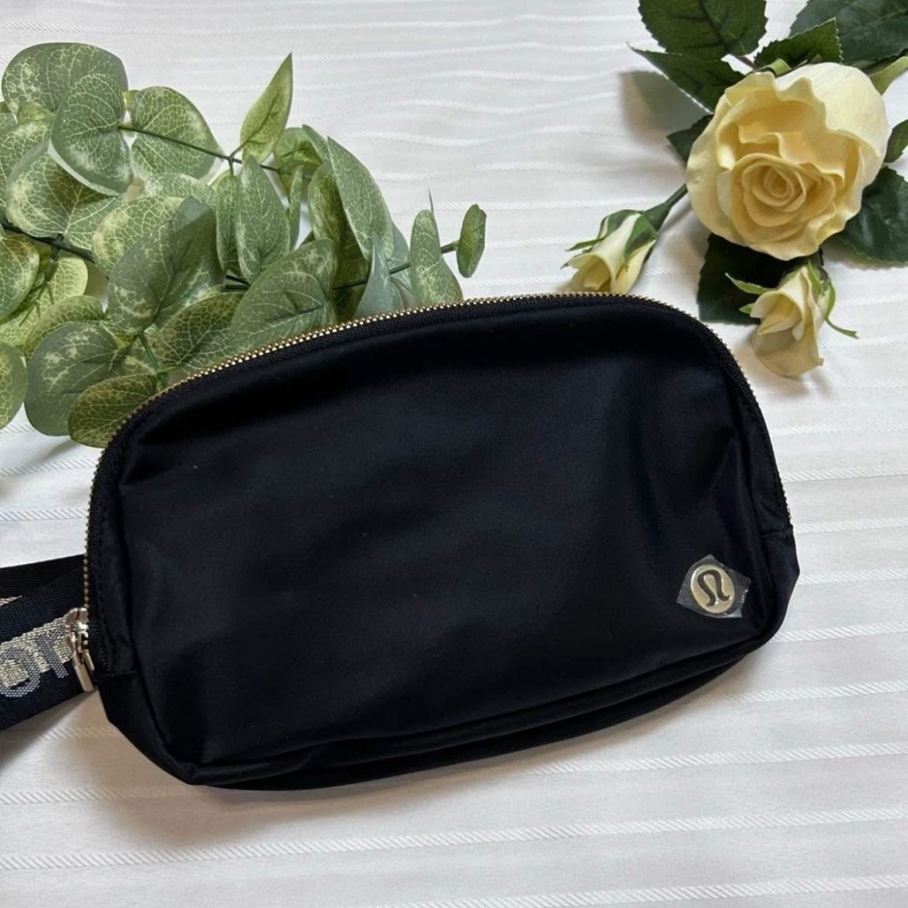 Lululemon Black Crossbody Bag